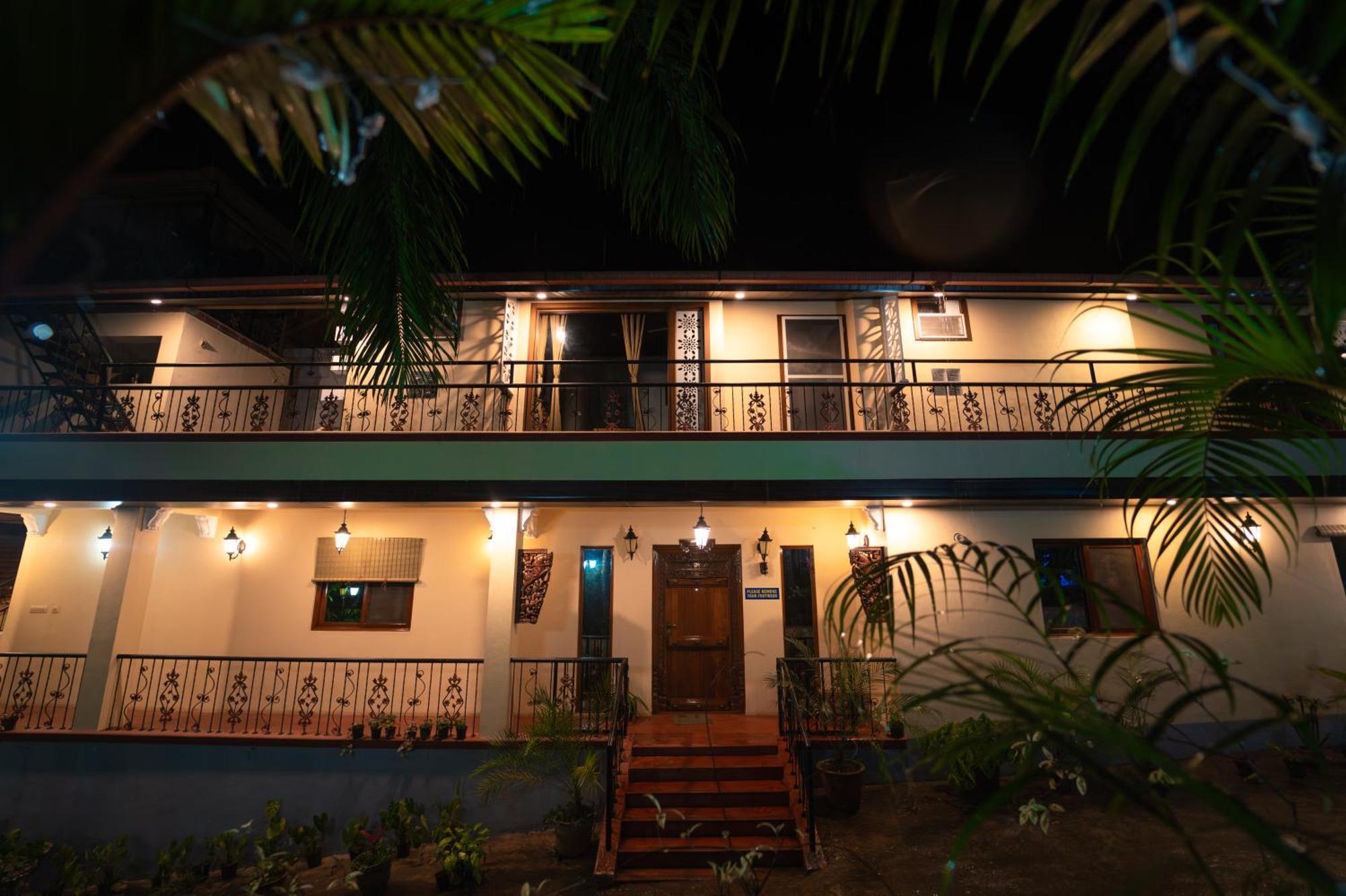 Kingmaker'S Plantation With River Stream Madikeri Exteriör bild