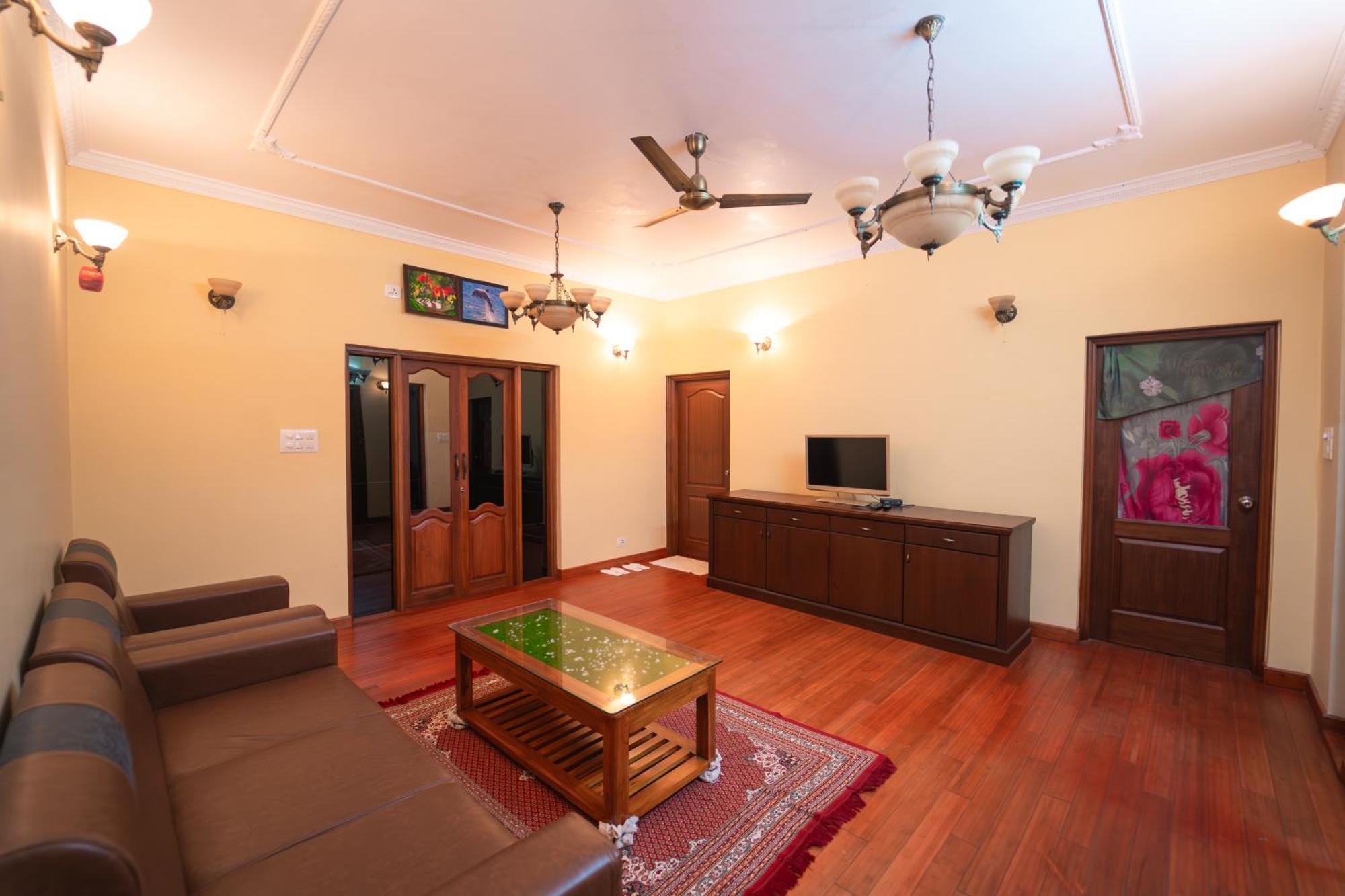 Kingmaker'S Plantation With River Stream Madikeri Exteriör bild