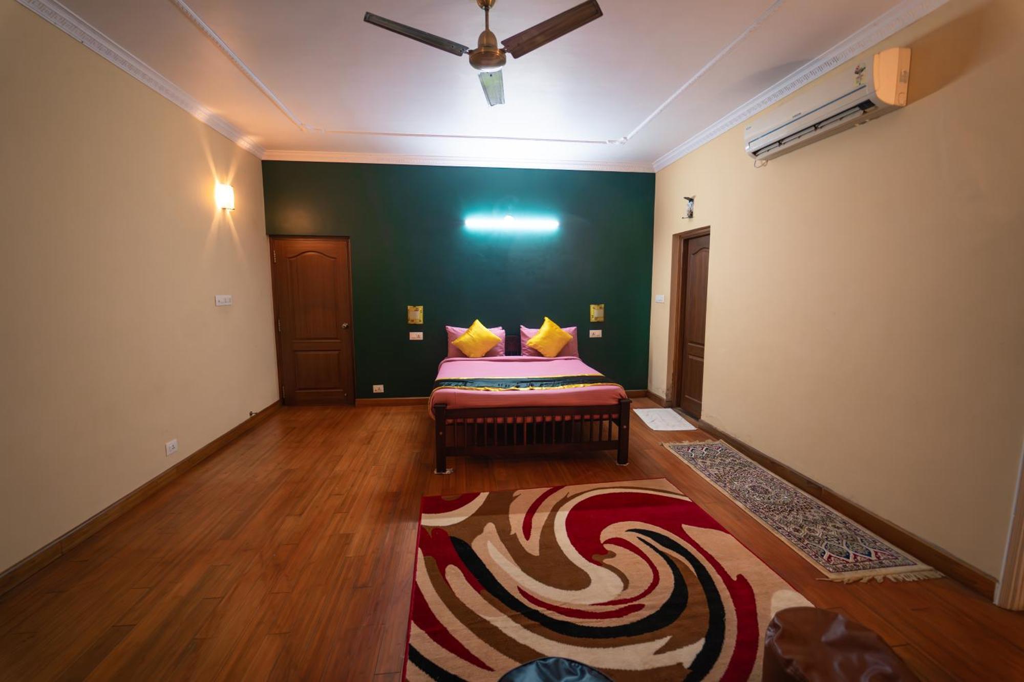 Kingmaker'S Plantation With River Stream Madikeri Exteriör bild