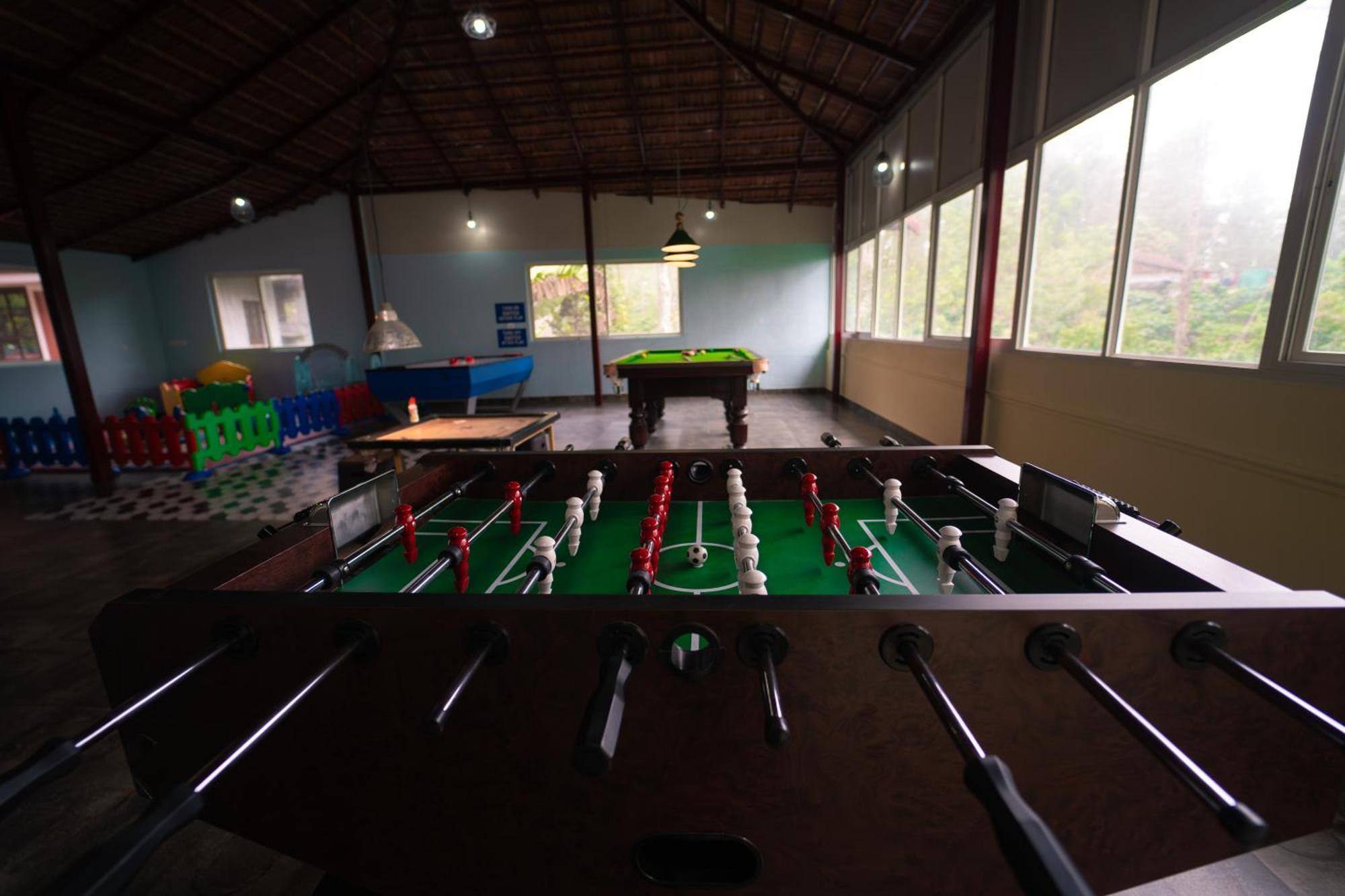 Kingmaker'S Plantation With River Stream Madikeri Exteriör bild