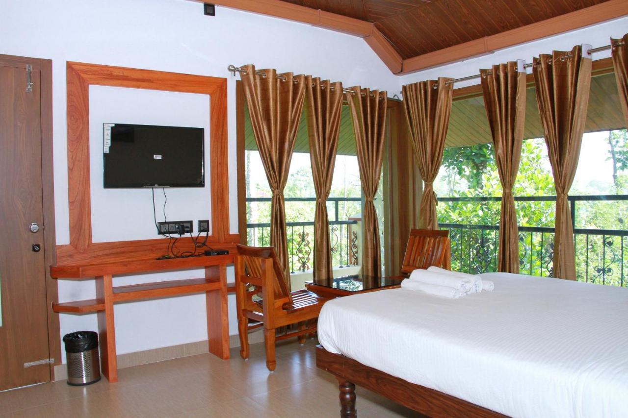 Kingmaker'S Plantation With River Stream Madikeri Exteriör bild