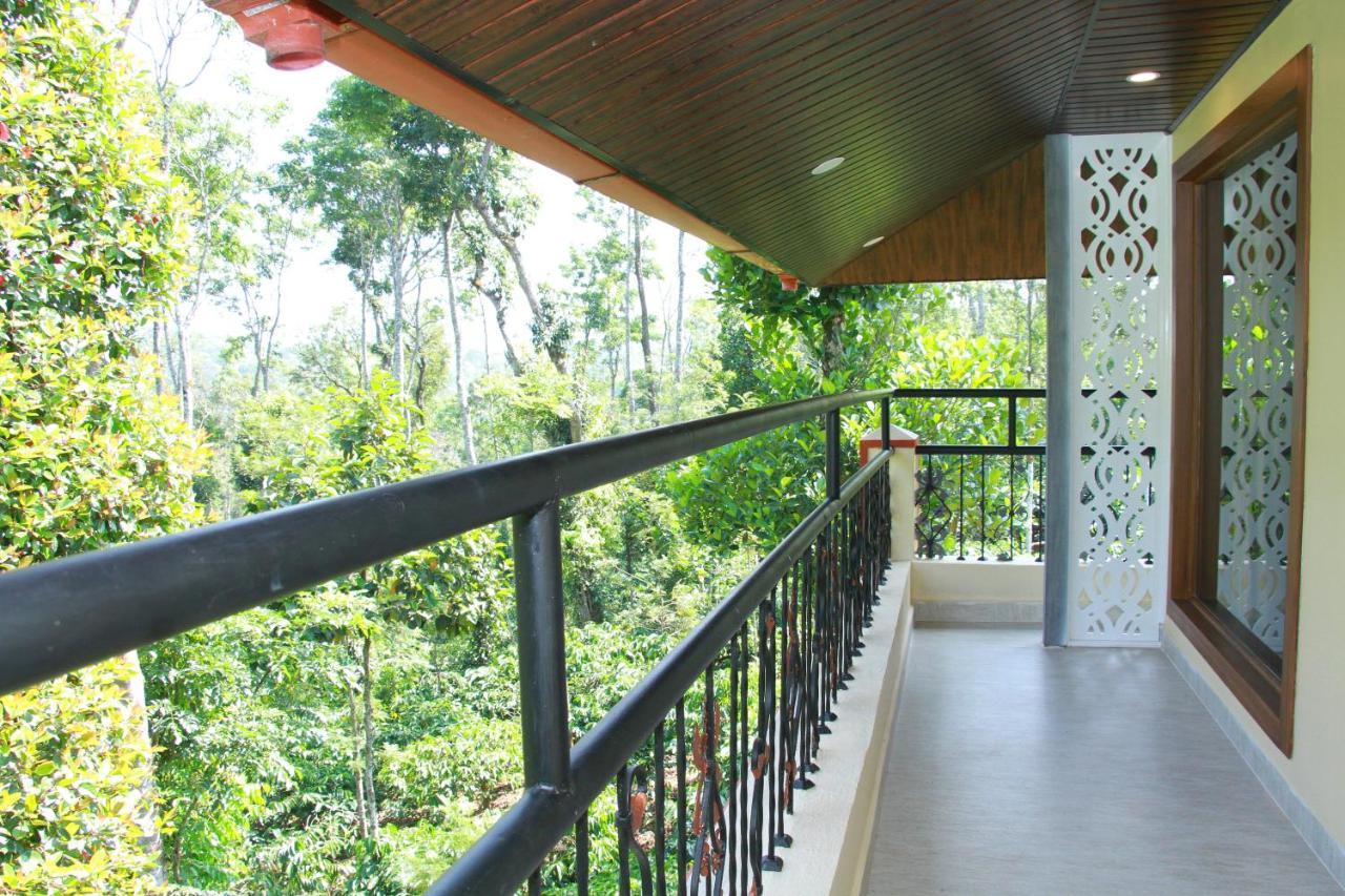 Kingmaker'S Plantation With River Stream Madikeri Exteriör bild